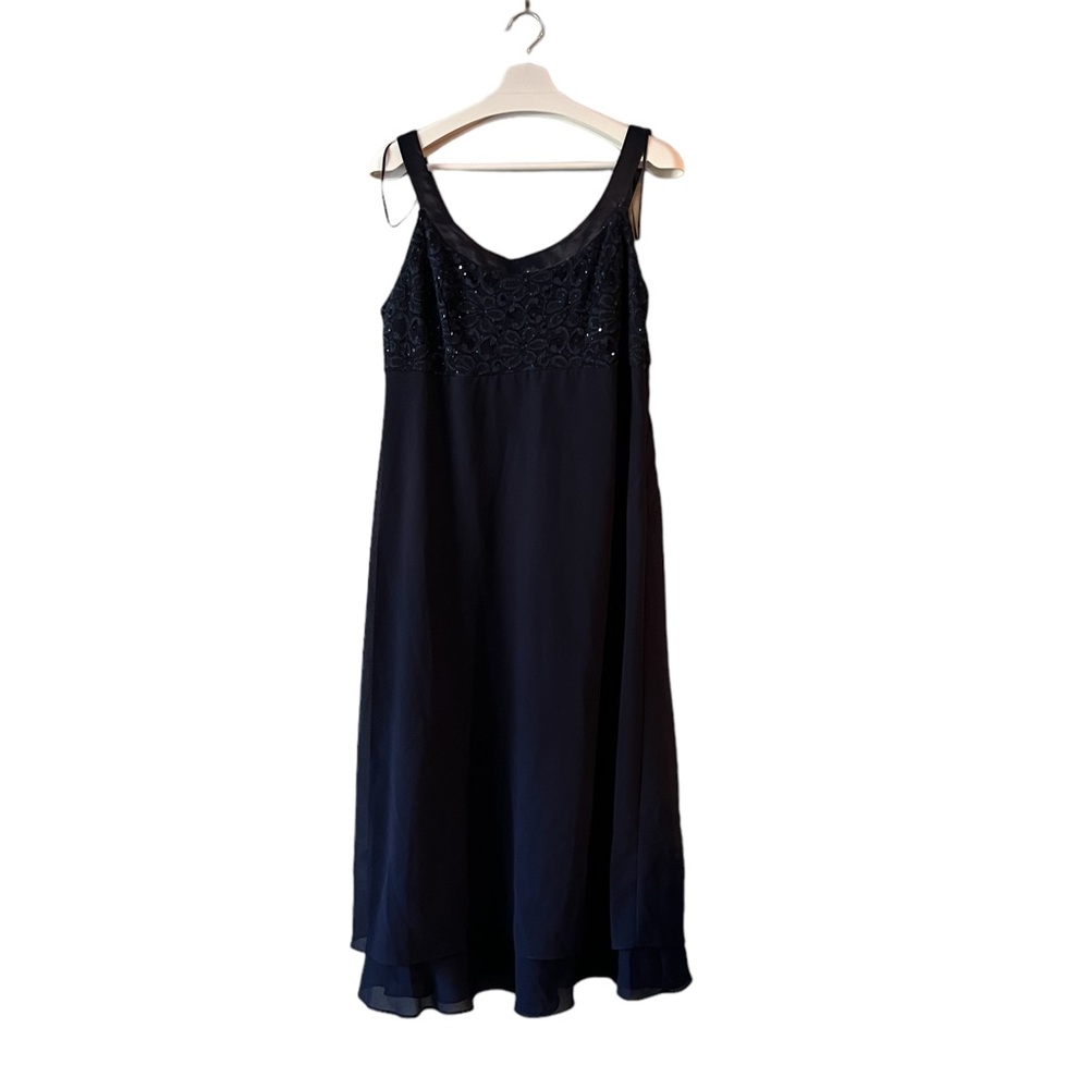 R & M dress blue, embellished lace and satin empire waist, sleeveless size 14P
